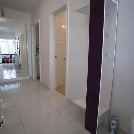 Komfortable Mit Terrasse In Bidol Apartment *
